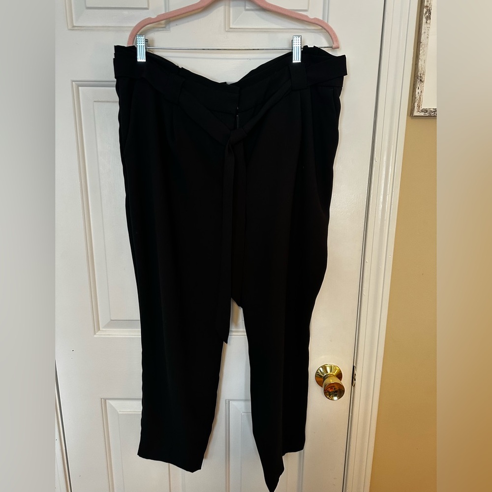 Black High-Waisted Paperbag Trousers with Belt